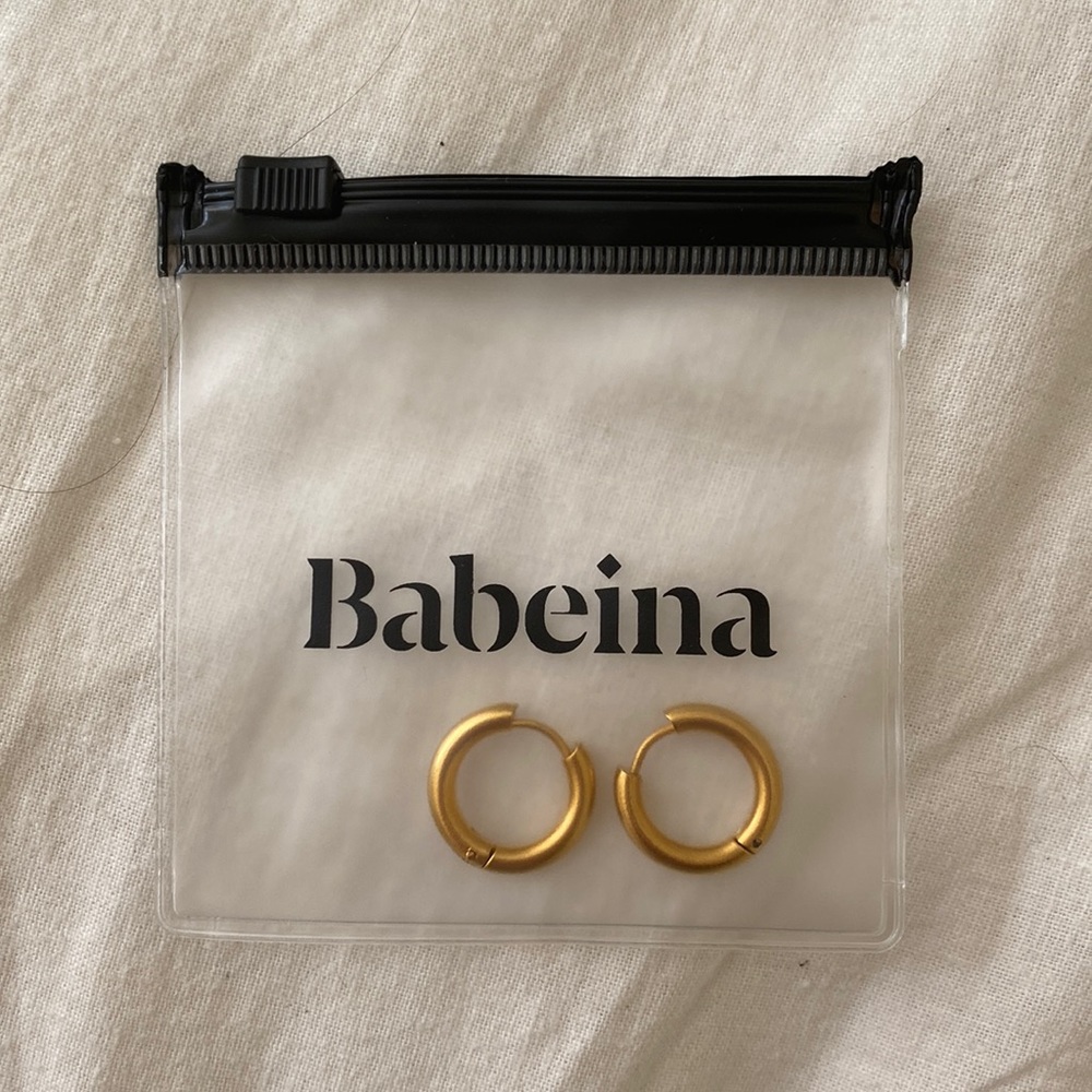 Babeina 12mm gold hoops NWT